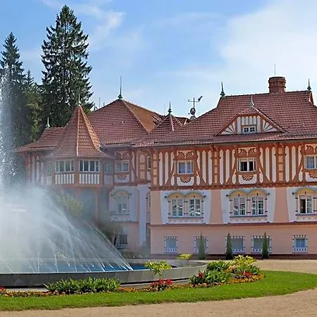 Hotel Jurkovičův Dům 4*