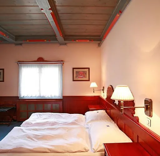 Hotell Jurkovicuv Dum Luhačovice