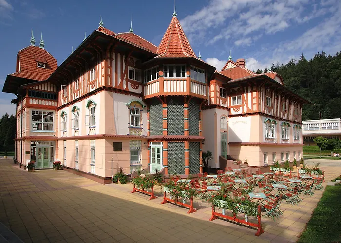 Hotell Jurkovicuv Dum 4*